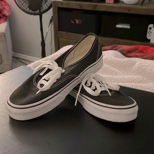 Black and white lace authentic used Vans ..great